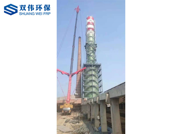 大型脫硫塔安裝現(xiàn)場